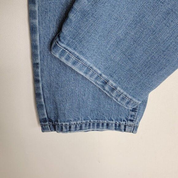 SO Women's High-Waisted Paperbag Crop Jeans Size 26 Light Wash Blue 26x26 - Picture 9 of 9